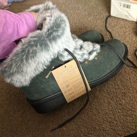 Boots - Picture 7 of 9